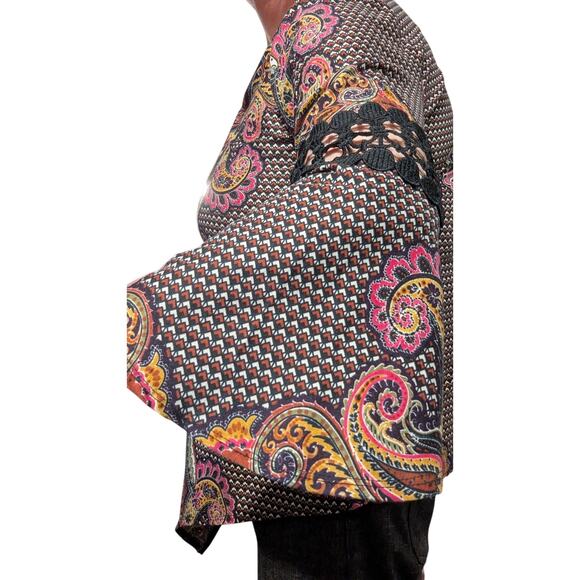 New Directions Size XL/0X Crochet Bell Paisley Tunic Top Boho Asymmetrical Hem - Picture 3 of 7